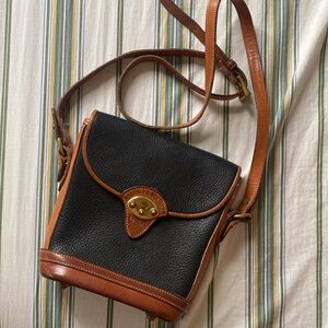 Vintage Dooney & Bourke bag ❤️